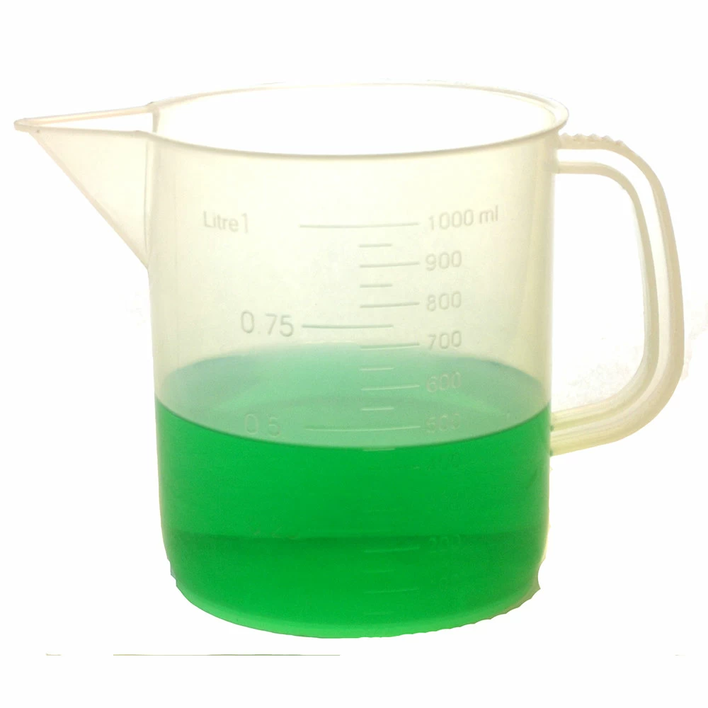 Polypropylene Measuring Jug with Handle and Spout, Short Form